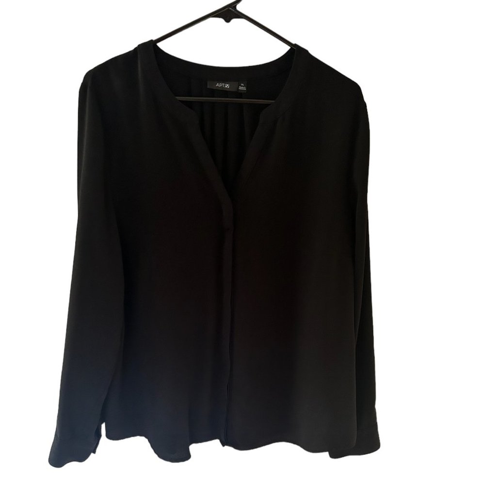 Apt. 9  Women's XL Black Long Sleeve Blouse.   429